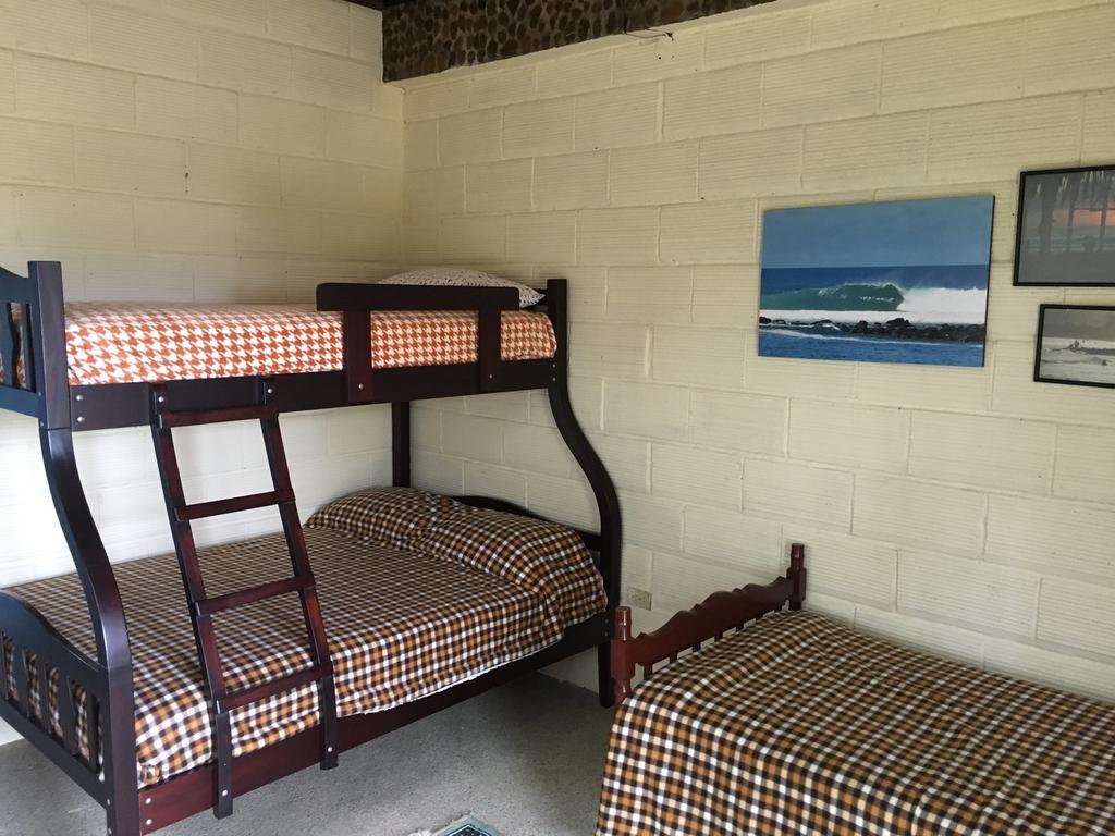 Casa Roja Hostel 몬따니따 외부 사진