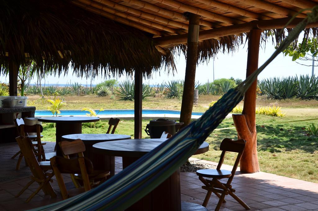 Casa Roja Hostel 몬따니따 외부 사진