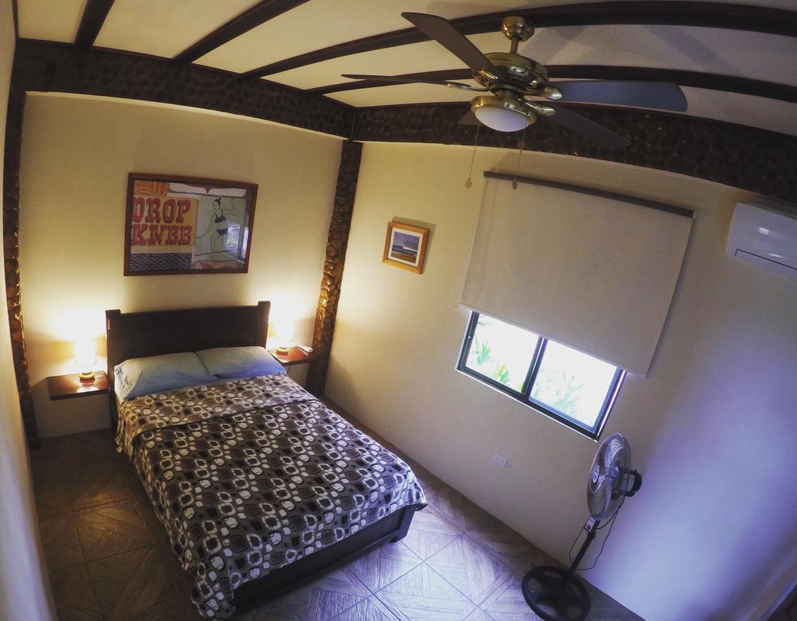 Casa Roja Hostel 몬따니따 외부 사진
