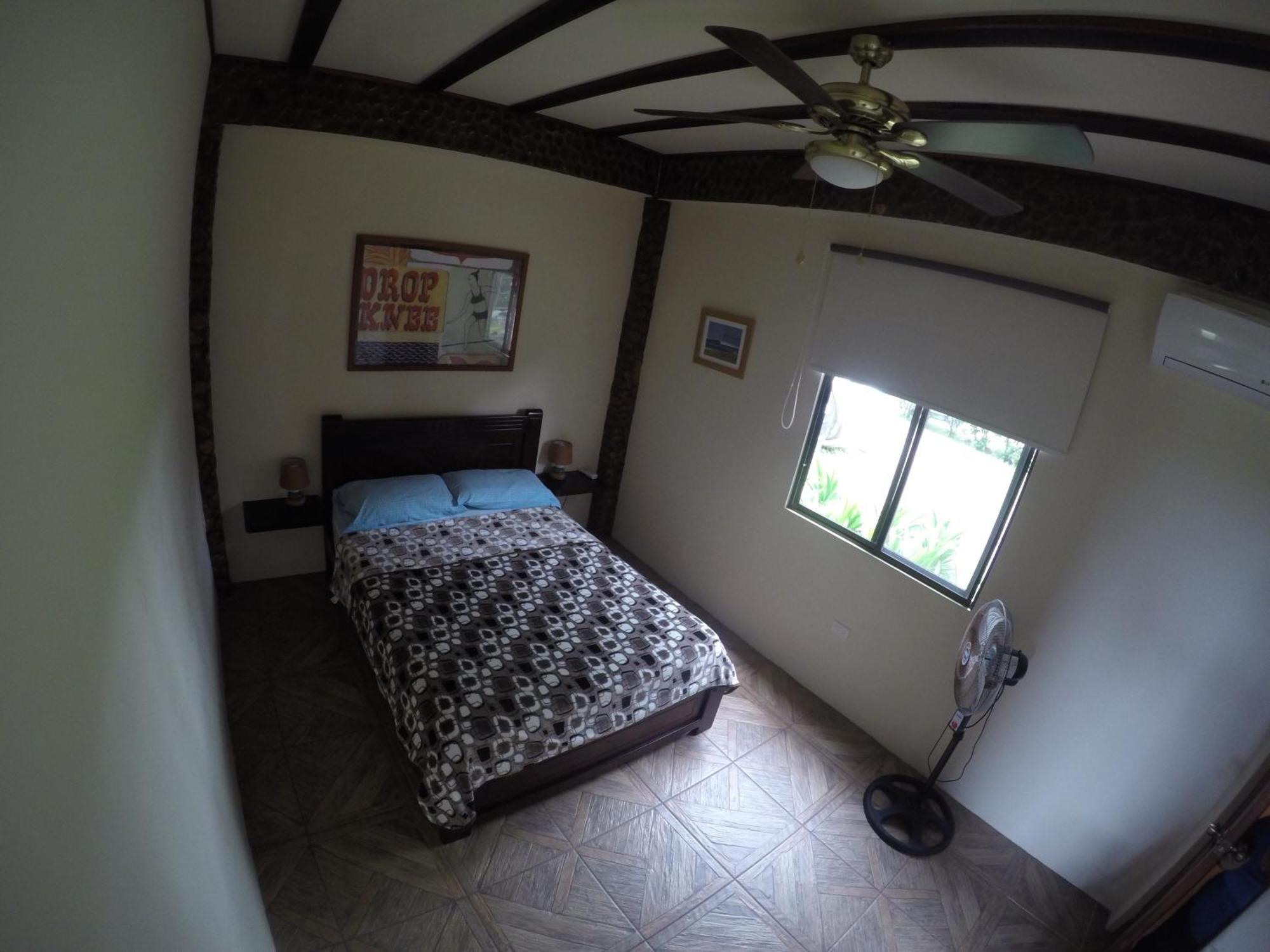Casa Roja Hostel 몬따니따 외부 사진